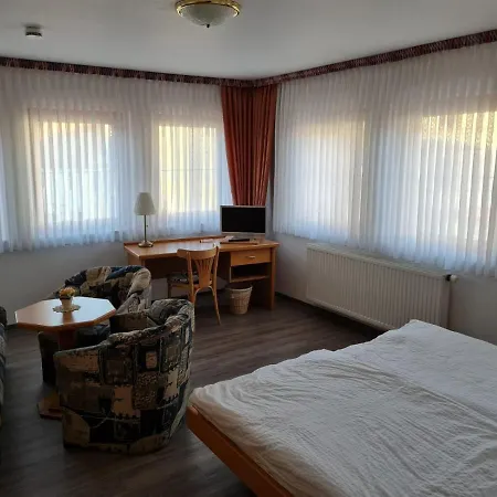 Pensión Jung, Bäckerei-konditorei&café Ruhla