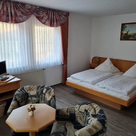 Jung, Bäckerei-konditorei&café Pensión